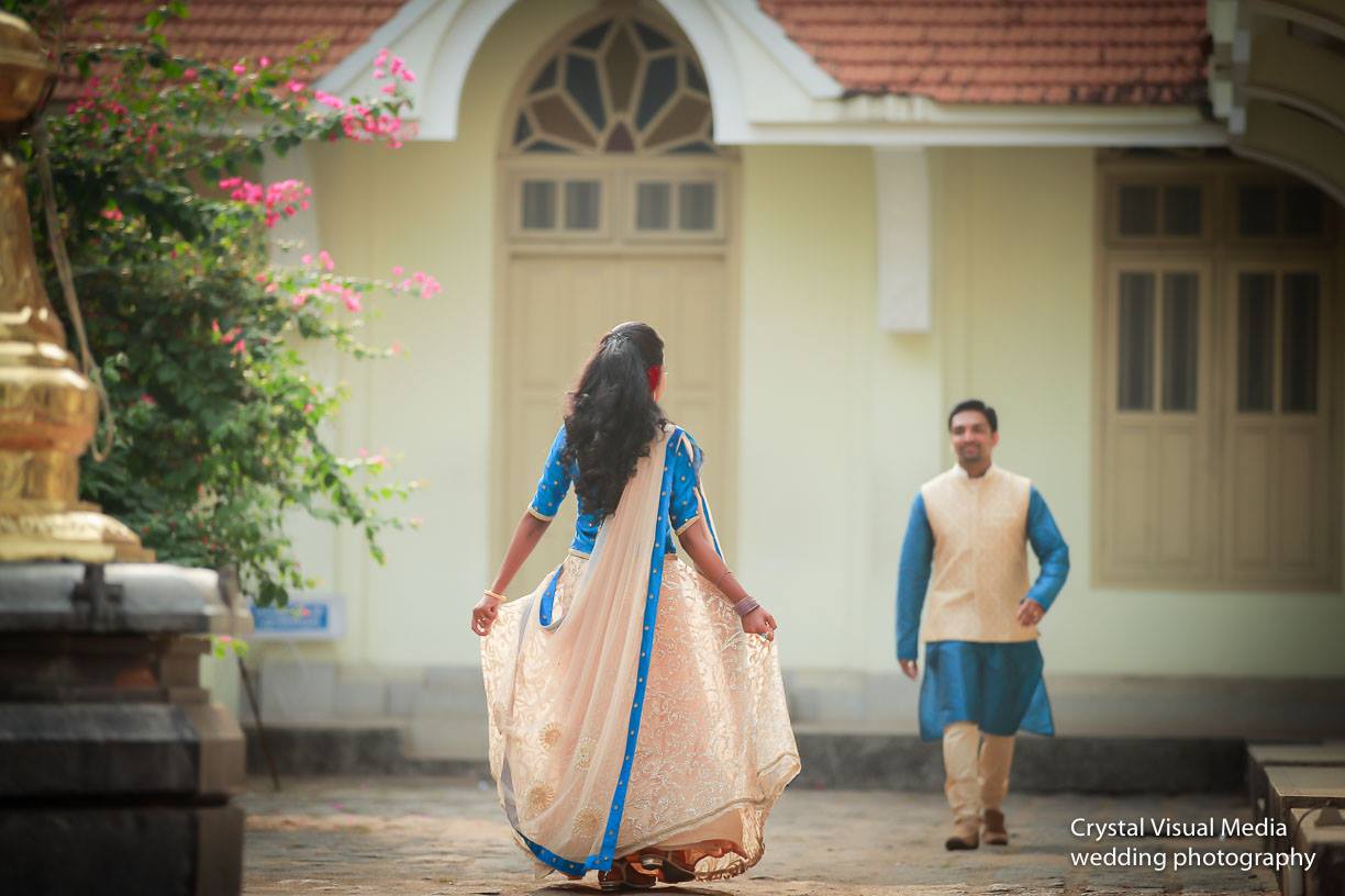 A beautiful portrait of the newly engaged couple, Ashwini and Arun, in Cherai.